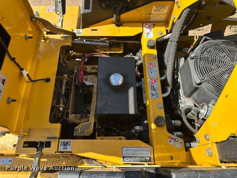 image for item EQ4616 2018 Hustler Super Z Hyperdrive ZTR lawn mower