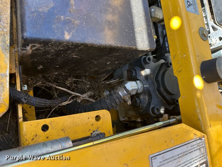 image for item EQ4616 2018 Hustler Super Z Hyperdrive ZTR lawn mower