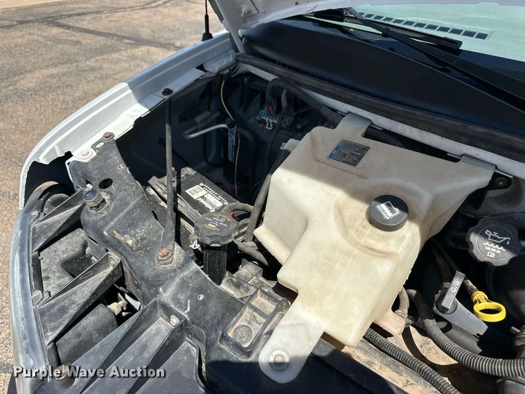 image for item EQ4618 2004 Chevrolet Express 3500 van