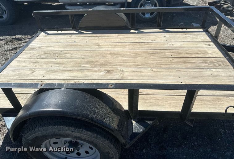 image for item ER5208 2014 Load Trail utility trailer