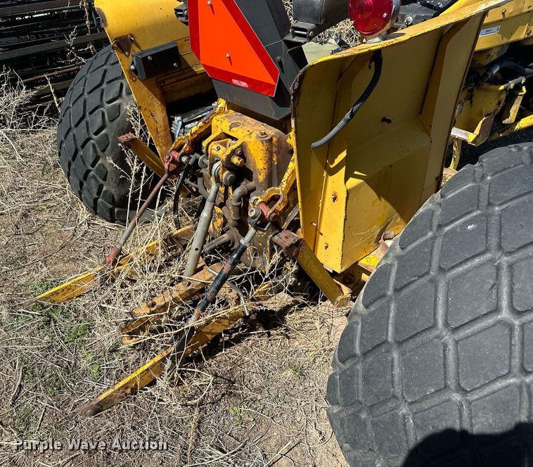 image for item ER5214 International Harvester 2444 tractor