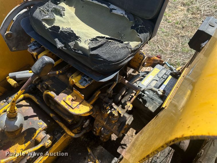 image for item ER5214 International Harvester 2444 tractor