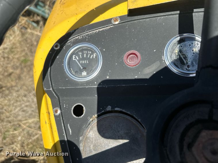 image for item ER5214 International Harvester 2444 tractor