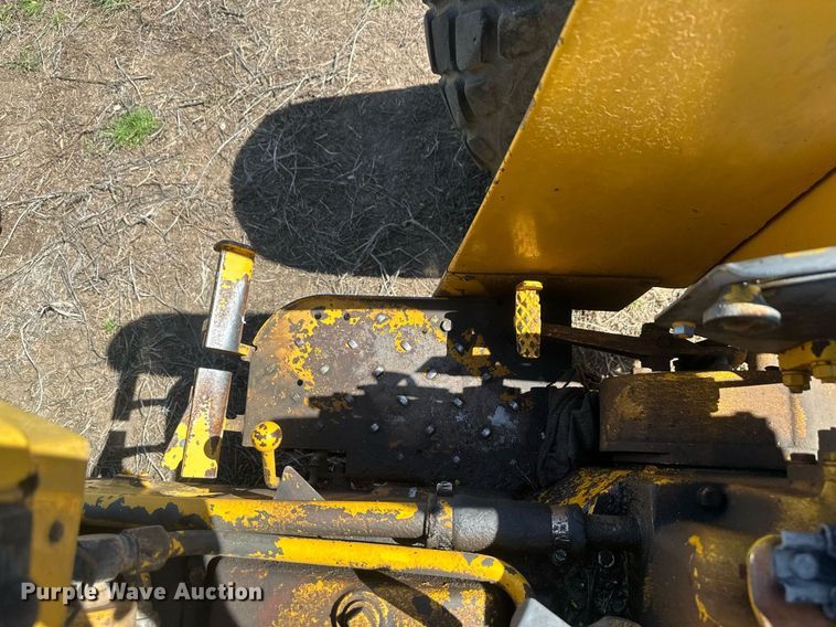 image for item ER5214 International Harvester 2444 tractor