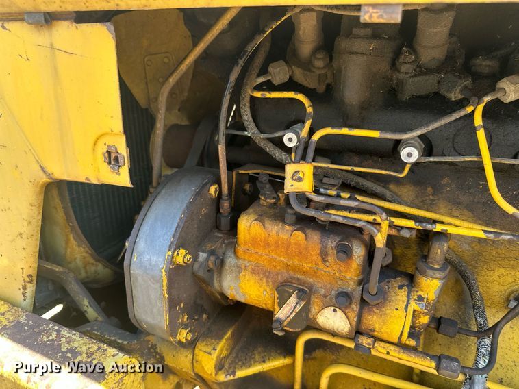 image for item ER5214 International Harvester 2444 tractor