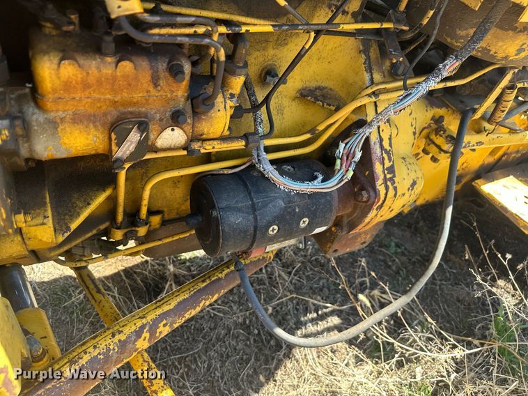 image for item ER5214 International Harvester 2444 tractor