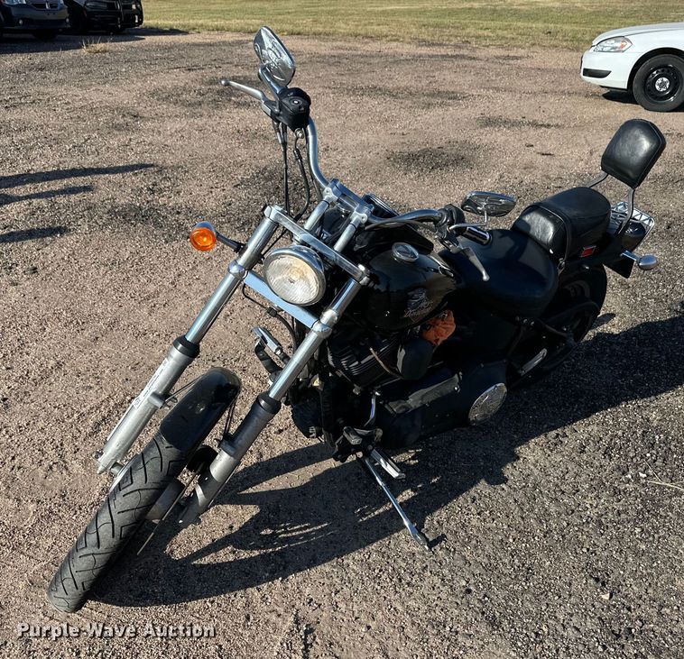 image for item ER8036 2002 Harley Davidson FXSTB Night Train motorcycle