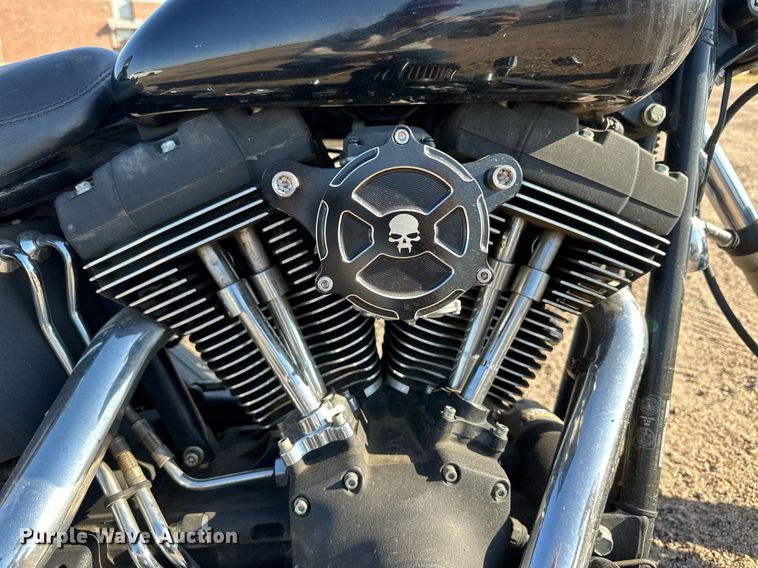 image for item ER8036 2002 Harley Davidson FXSTB Night Train motorcycle