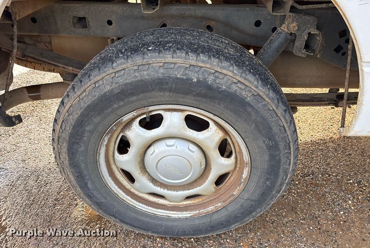 image for item EY9929 2010 Ford F150 pickup truck