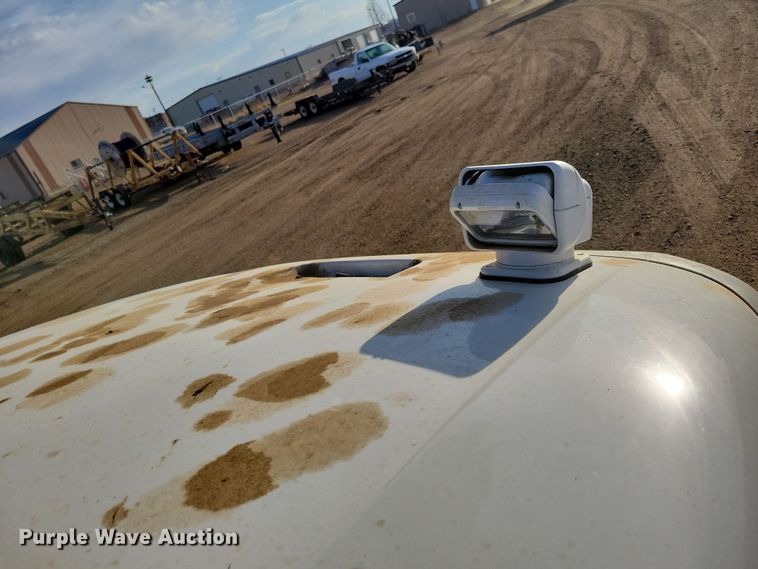 image for item NB9996 2006 Ford F750 Super Duty XL bucket truck