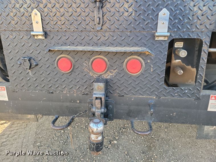 image for item NB9996 2006 Ford F750 Super Duty XL bucket truck