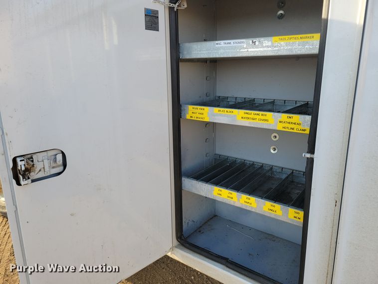 image for item NB9996 2006 Ford F750 Super Duty XL bucket truck