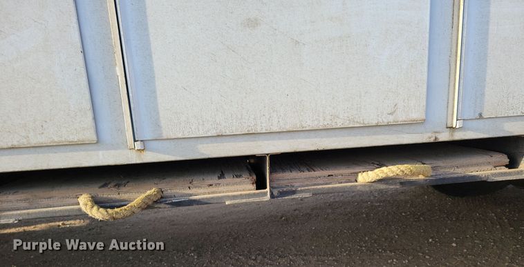 image for item NB9996 2006 Ford F750 Super Duty XL bucket truck