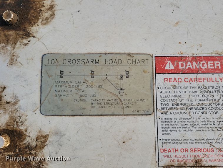 image for item NB9996 2006 Ford F750 Super Duty XL bucket truck