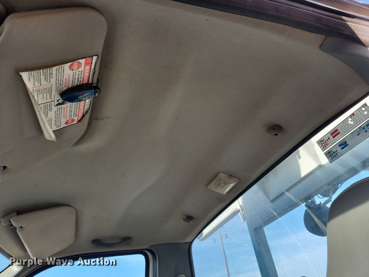 image for item NB9996 2006 Ford F750 Super Duty XL bucket truck