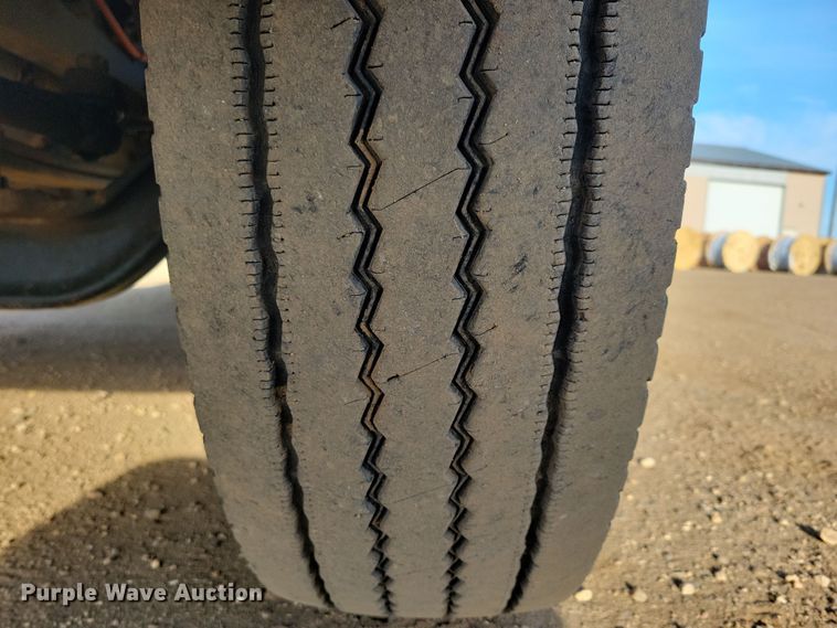 image for item NB9996 2006 Ford F750 Super Duty XL bucket truck