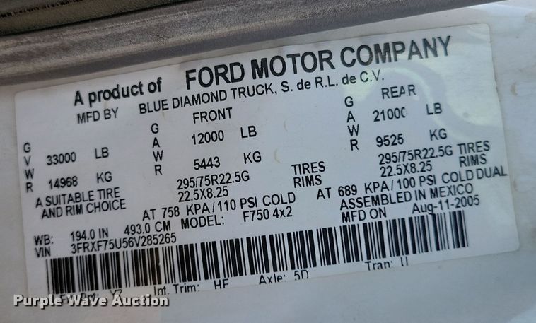 image for item NB9996 2006 Ford F750 Super Duty XL bucket truck