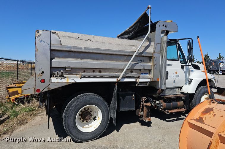 image for item NI9495 2012 International 7400 WorkStar dump truck