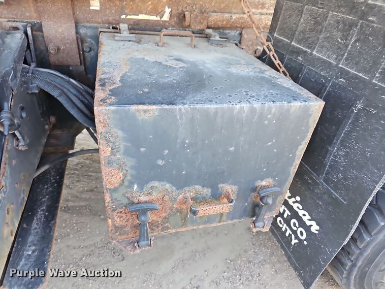 image for item NI9495 2012 International 7400 WorkStar dump truck