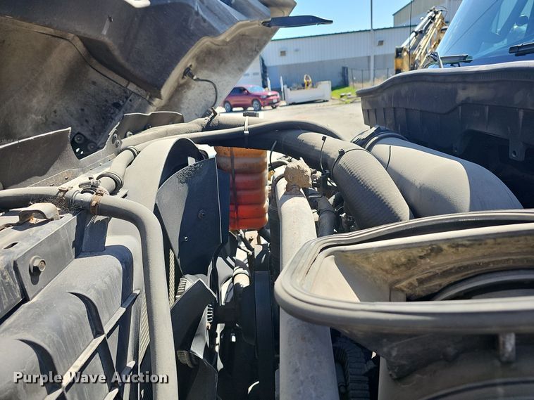 image for item NI9495 2012 International 7400 WorkStar dump truck