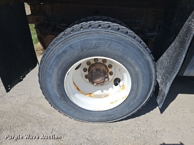 image for item NI9495 2012 International 7400 WorkStar dump truck