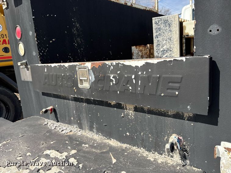 image for item NO9721 2010 International 7400 utility / service truck