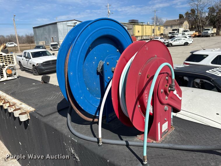 image for item NO9721 2010 International 7400 utility / service truck