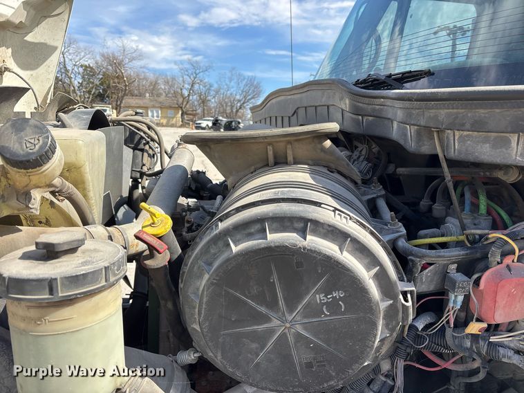 image for item NO9721 2010 International 7400 utility / service truck