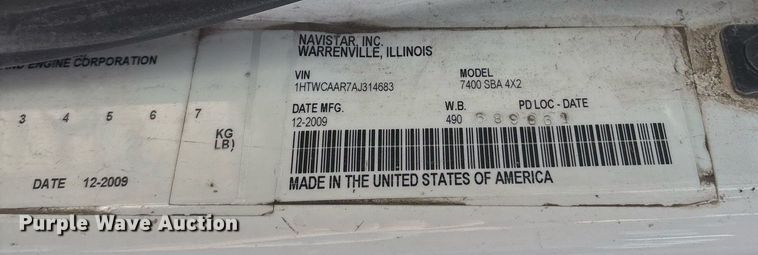 image for item NO9721 2010 International 7400 utility / service truck