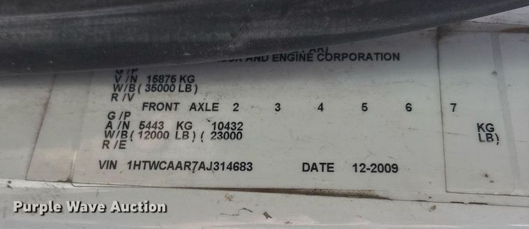 image for item NO9721 2010 International 7400 utility / service truck