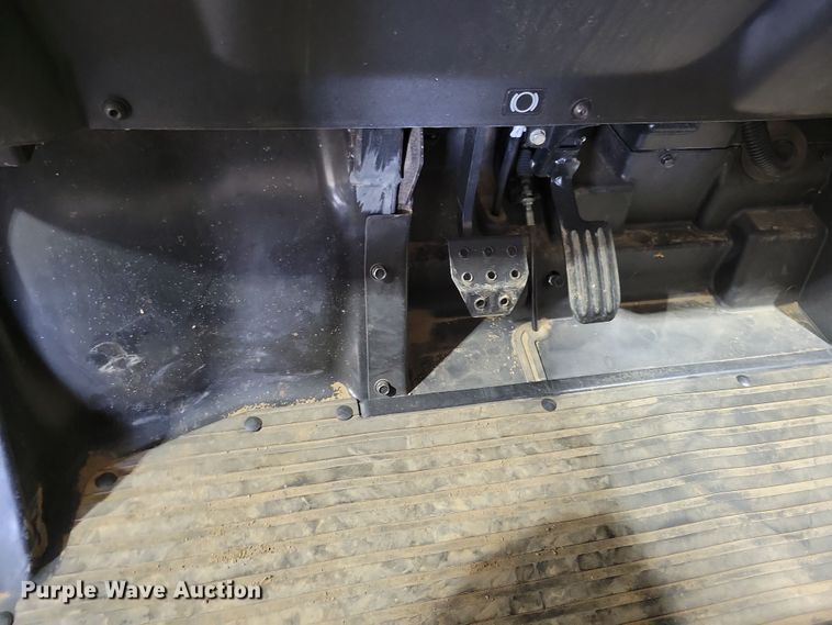 image for item NV9763 2019 Kubota RTV X1120 utility vehicle