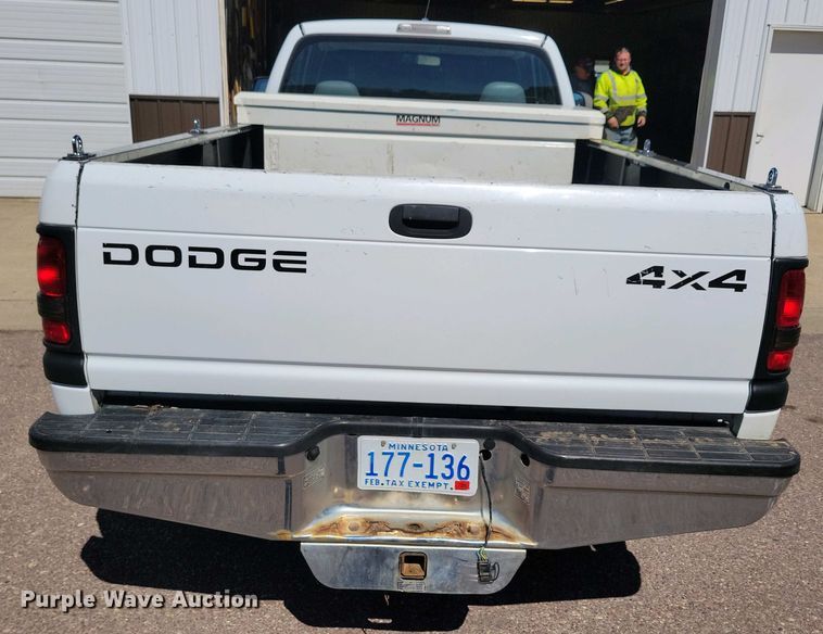 image for item NV9770 1999 Dodge Ram 1500 pickup truck