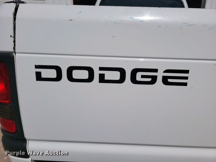image for item NV9770 1999 Dodge Ram 1500 pickup truck
