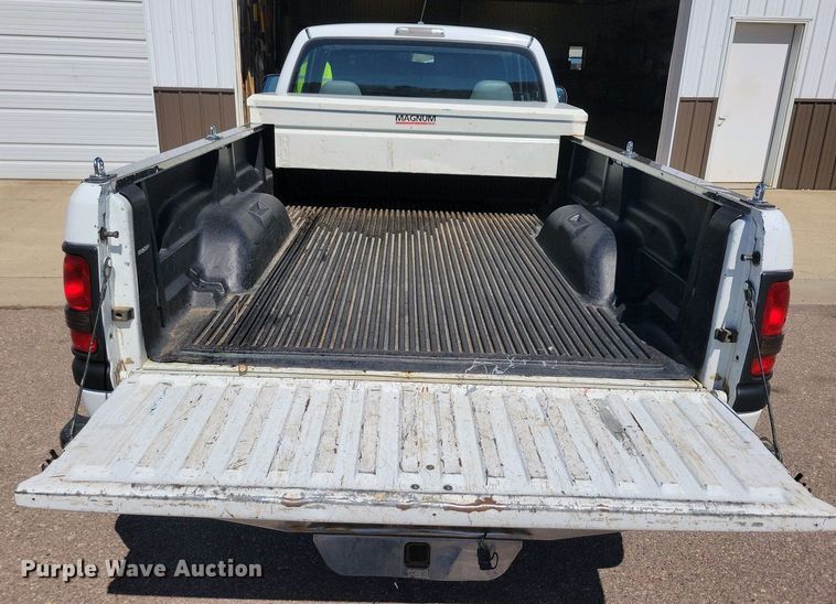 image for item NV9770 1999 Dodge Ram 1500 pickup truck