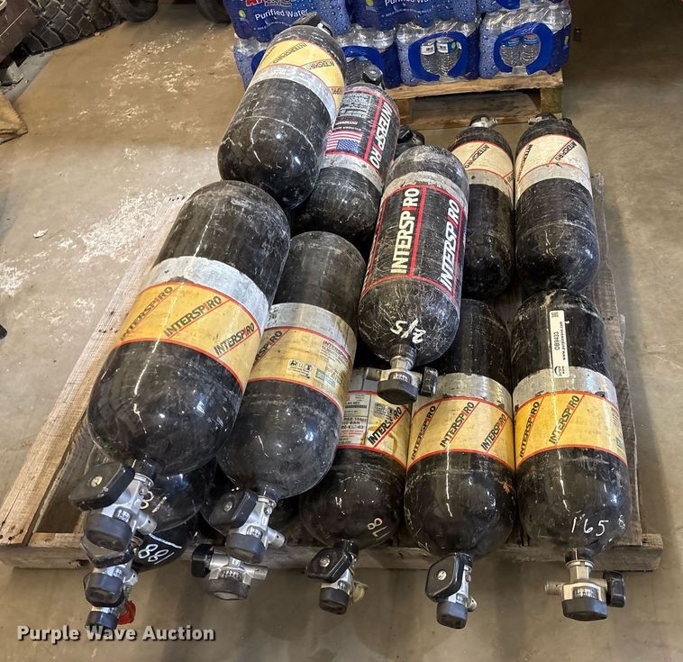 image for item OB9433 (17) Interspiro SCBA tanks