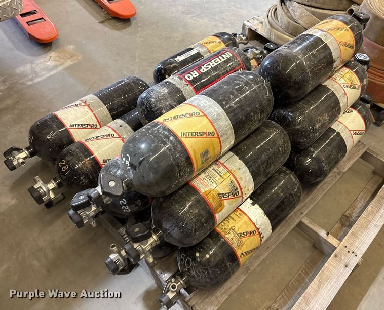 image for item OB9433 (17) Interspiro SCBA tanks