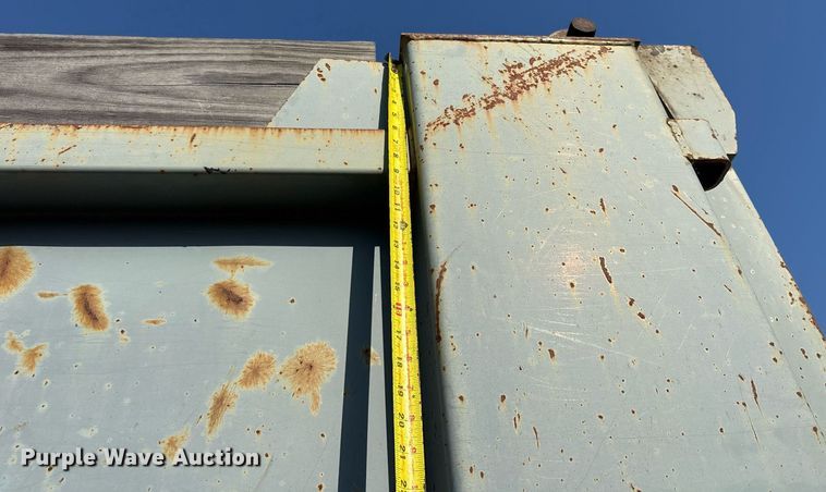 image for item OB9628 2017 International 7600 dump truck