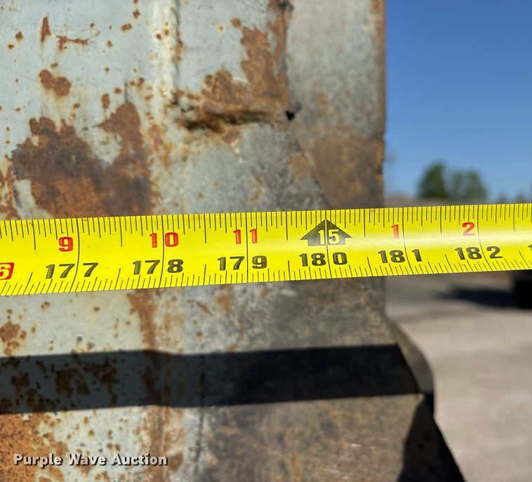 image for item OB9628 2017 International 7600 dump truck