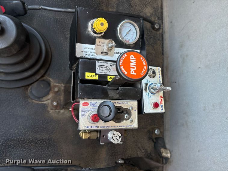 image for item OB9628 2017 International 7600 dump truck