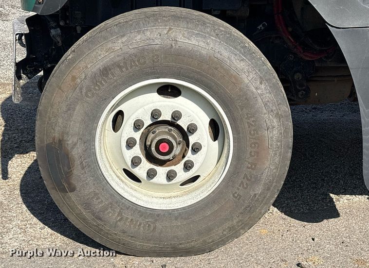 image for item OB9628 2017 International 7600 dump truck