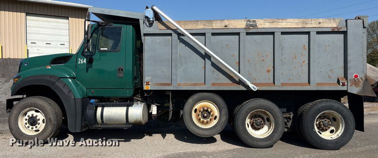 image for item OB9629 2016 International 7600 dump truck