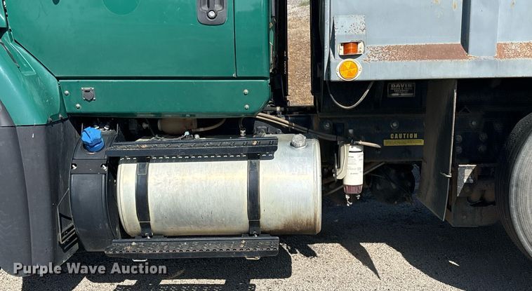 image for item OB9629 2016 International 7600 dump truck