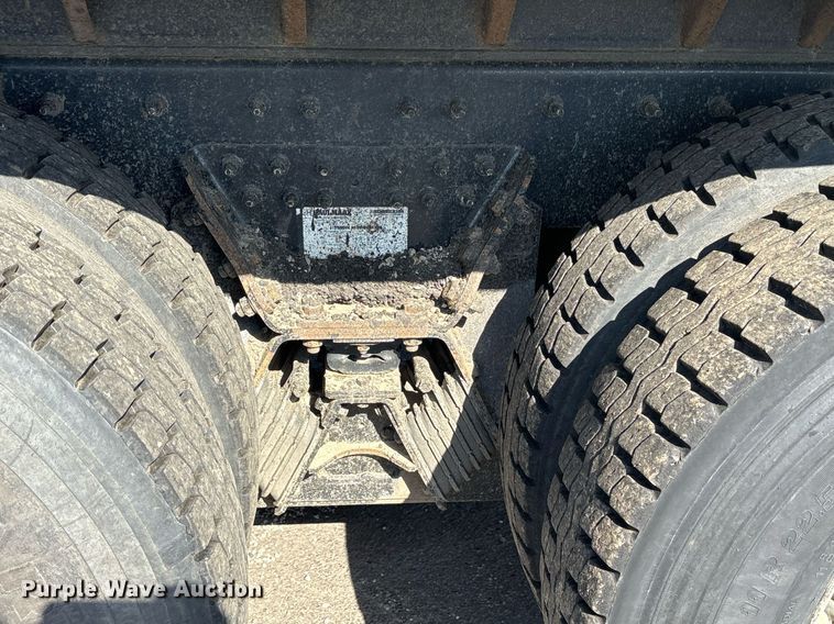 image for item OB9629 2016 International 7600 dump truck