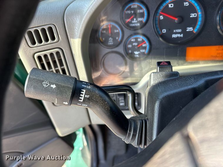 image for item OB9629 2016 International 7600 dump truck