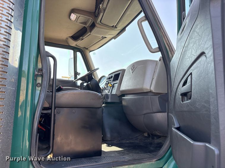 image for item OB9629 2016 International 7600 dump truck