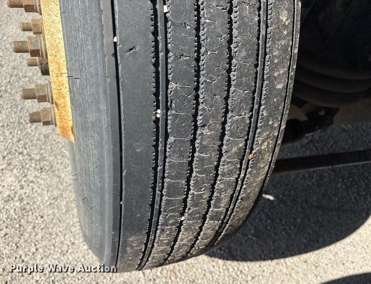 image for item OB9629 2016 International 7600 dump truck