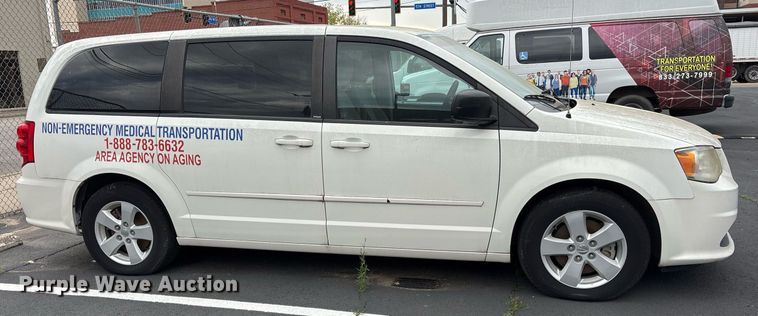 image for item OB9652 2013 Dodge Grand Caravan van