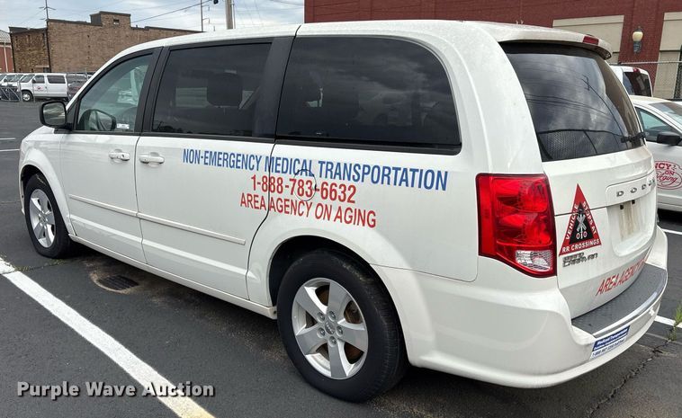 image for item OB9652 2013 Dodge Grand Caravan van