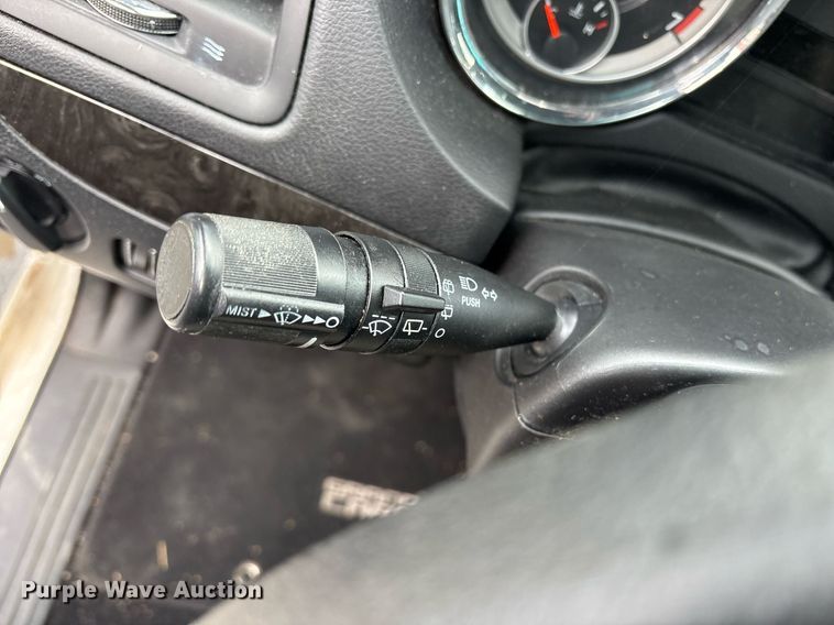 image for item OB9652 2013 Dodge Grand Caravan van