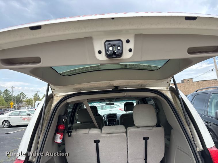 image for item OB9652 2013 Dodge Grand Caravan van